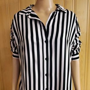 Divided for H&M Black & White Button Down Shirt